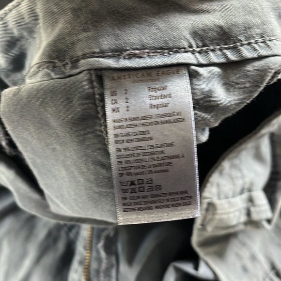 American Eagle Women's Size 2 Super High Rise Baggy Wide Leg Cargo Pants Blue - Picture 7 of 9